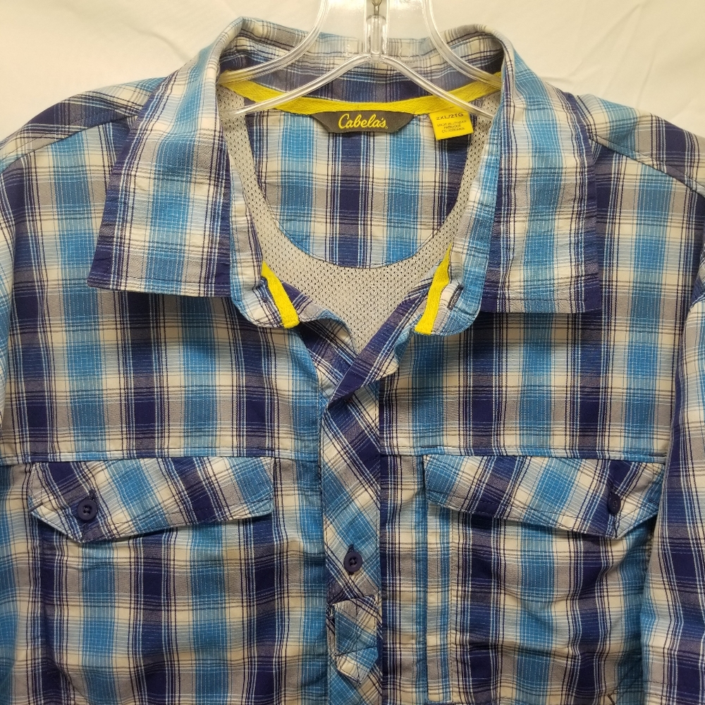Cabela's Mens Size 2XL Cool Max Shirt Short Sleeve Blue White Plaid Button Up